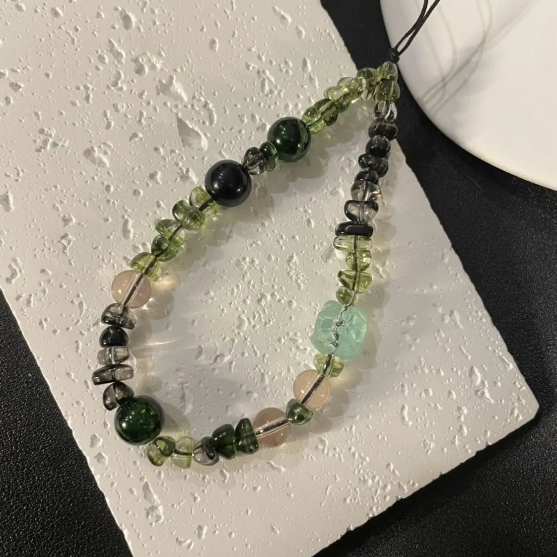 New Phone Charm Strap Ins Retro Green Transparent Imitation Jade Pendant Vintage Light Luxury Anti-Lost Cellphone Lanyard